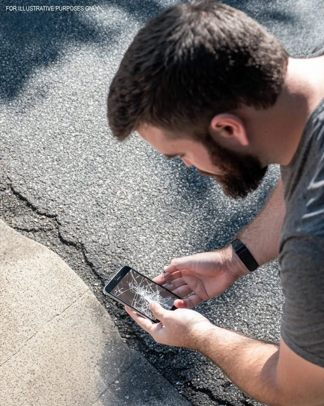 Man Finds a Smashed Phone on the Roadside—When He Inserts the SIM Card Into His Own Phone and Calls ‘Daughter,’ His Heart Stops