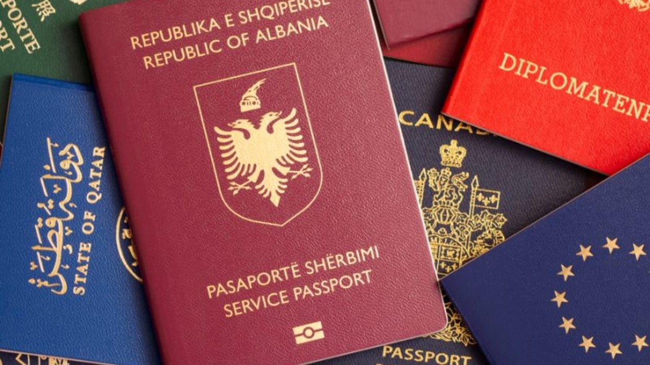 BE, gjurmë gishtash në kufi/ Fund i vulave në pasaporta, nga tetori nis sistemi biometrik! Preket edhe Shqipëria