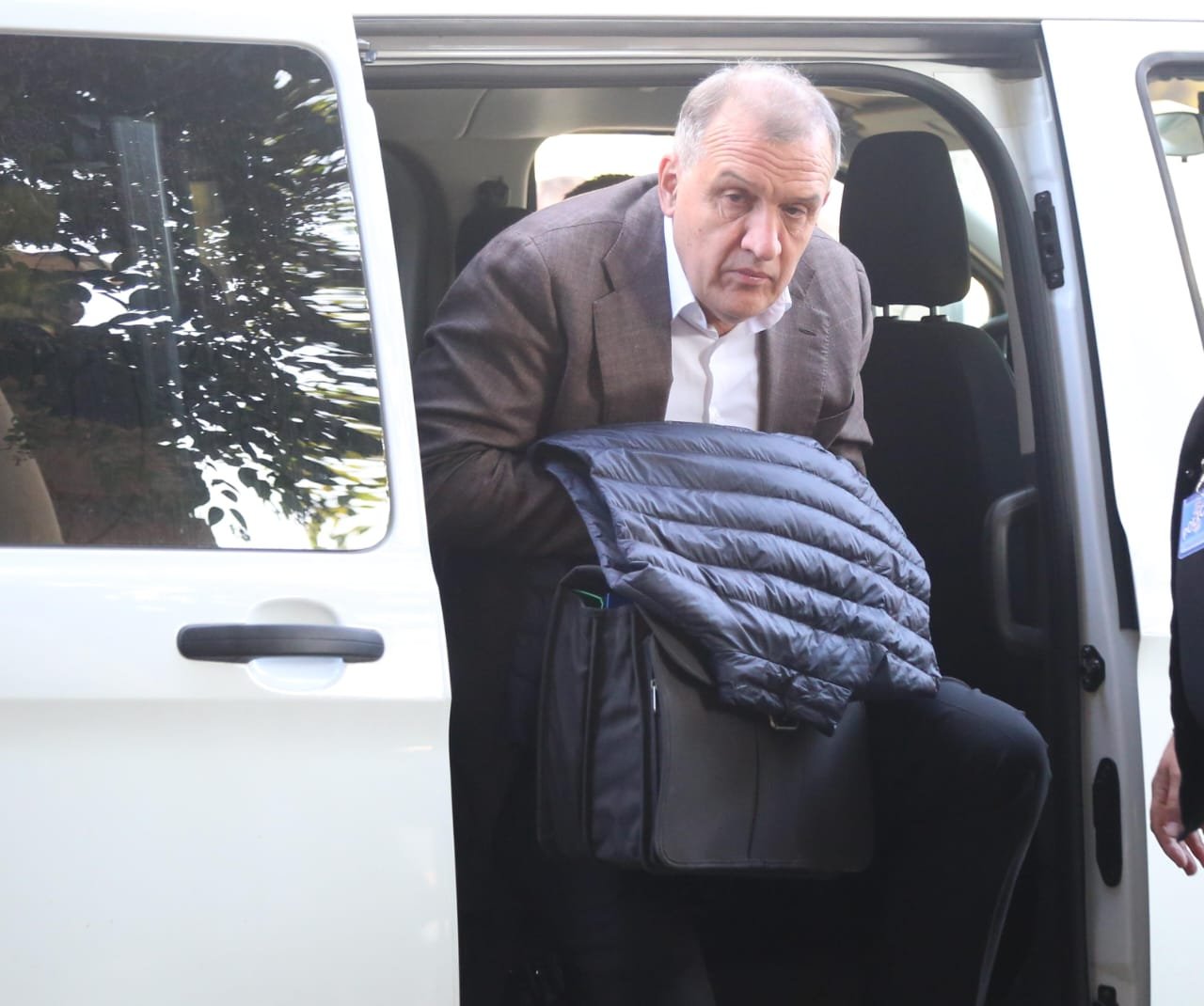 I FUNDIT/ Ish-ministri i Shëndetësisë, Ilir Beqaj sëmuret në burg! Shtrohet me urgjencë në QSUT