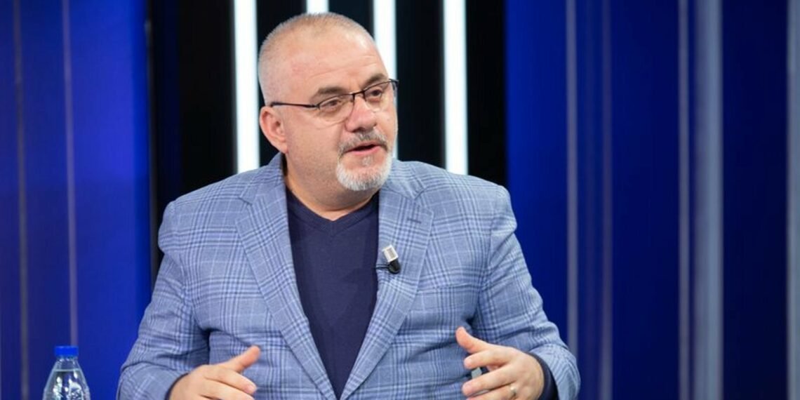 “Nuk është thjesht sherr, është më shumë se kaq”, Hoxha për përplasjen në Vlorë:Ka fraktura në fytyrë,por s’kemi parë…