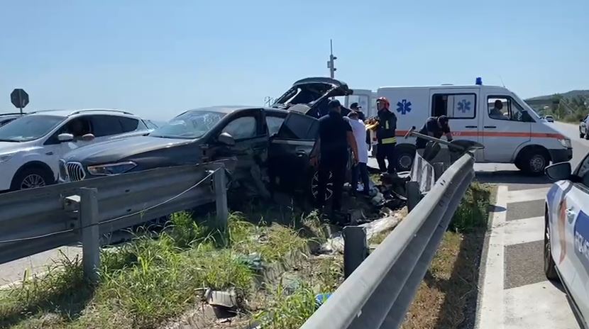 aksident ambulanca policia1