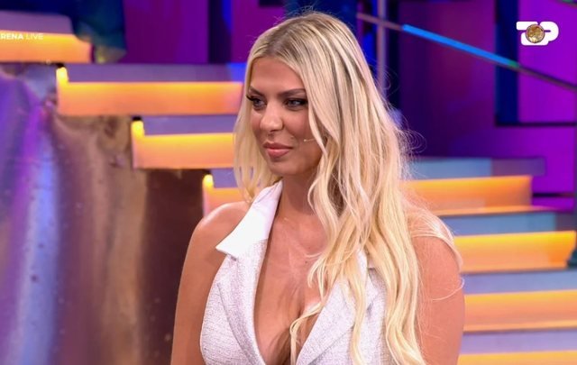 Rike Roçi: Më tradhëtojnë gjithmonë në lidhje, s’e di pse! Ndoshta s’u pëlqejnë …