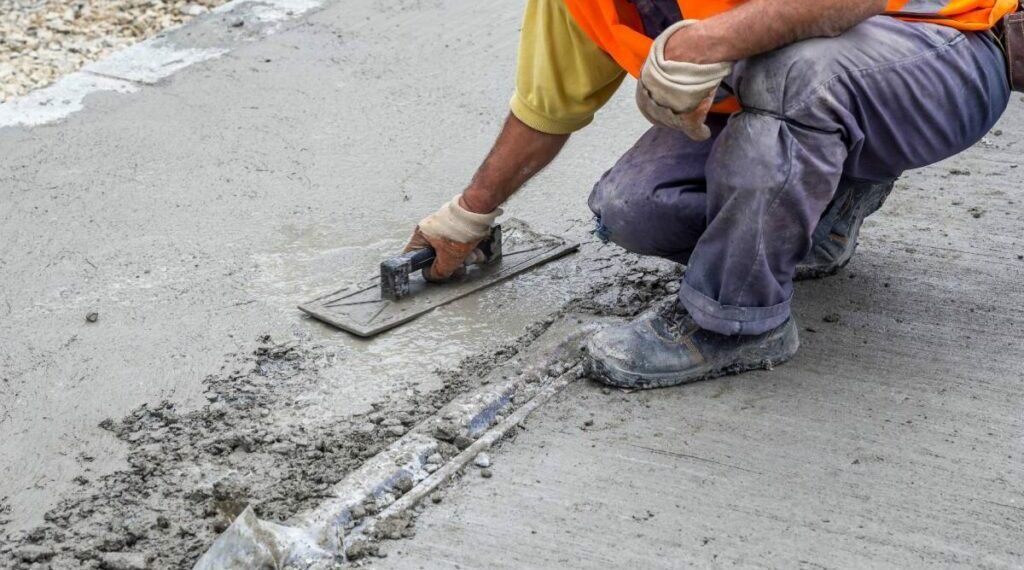 Programi i ri, qeveria investon më shumë në beton sesa në njerëz