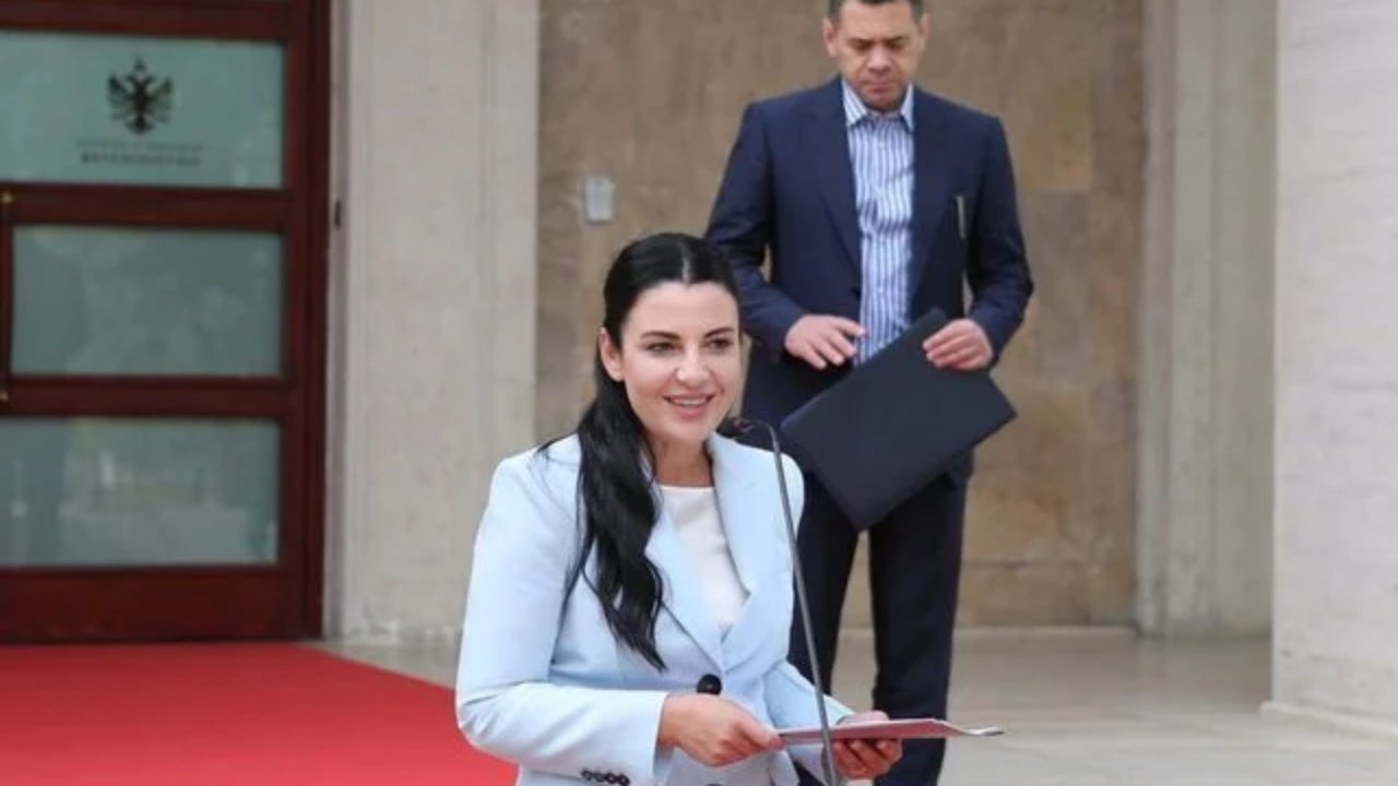 Belinda Balluku përdor Arben Ahmetajn për t’u mbrojtur! Rekurs në gjykatë: Telefoni i Berberit, jo provë